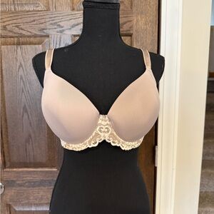 Wacoal Light Nude Lace Trim Underwire T-Shirt Bra 36DDD